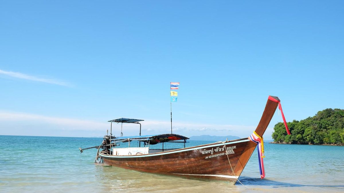 A Family Getaway in Krabi – From Island Hopping to Broomstick Rides for Visits that Count
