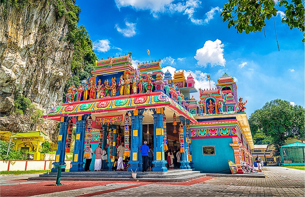 1024px-Kallumalai_Murugan_Temple_Ipoh_Malaysia.jpg