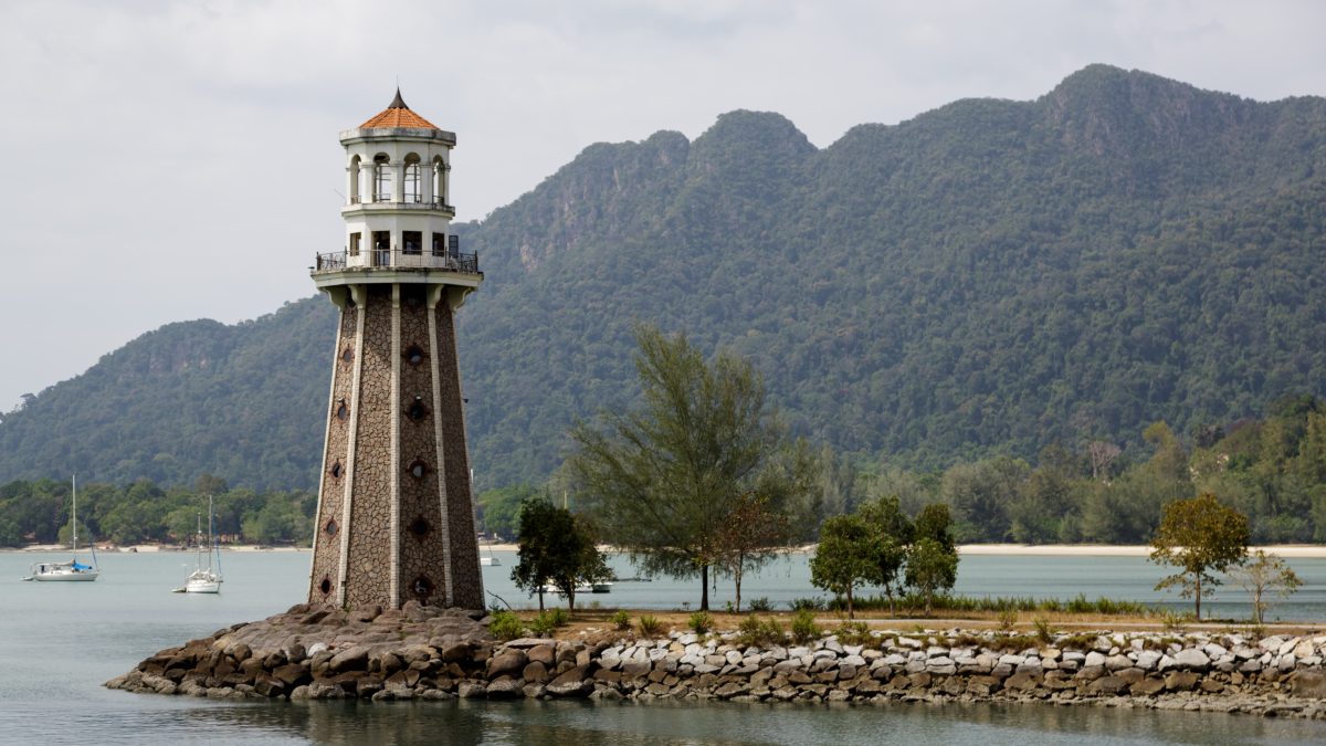 An Enchanting Odyssey : The First-Timer’s Travel Guide to Langkawi, Malaysia