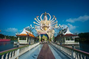 Wat Plai Laem