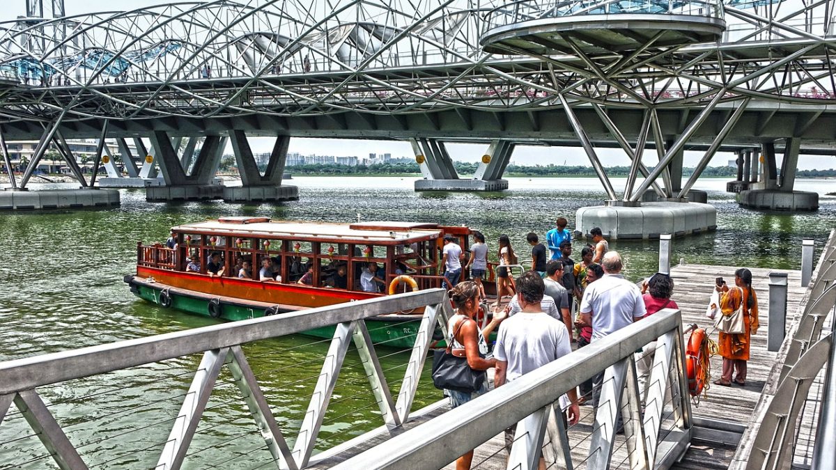 Exploring a Family-Friendly Metropolitan Wonderland: Planning a Singapore Vacation with Kids