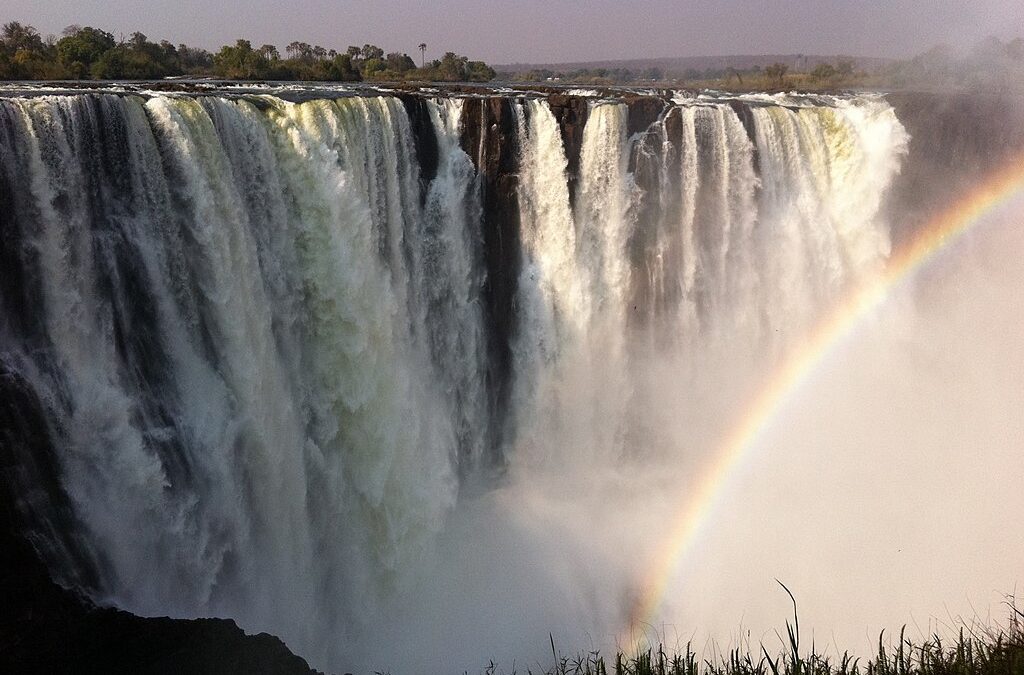 Planning The Perfect Getaway to Victoria Falls, Zambia with Kids – The Epic Family Holiday You Need!