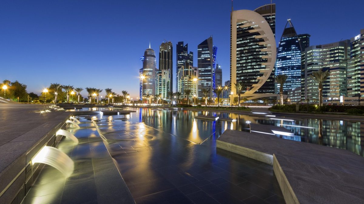Doha Stopover Guide: Culture, Thrills, and Island Luxury